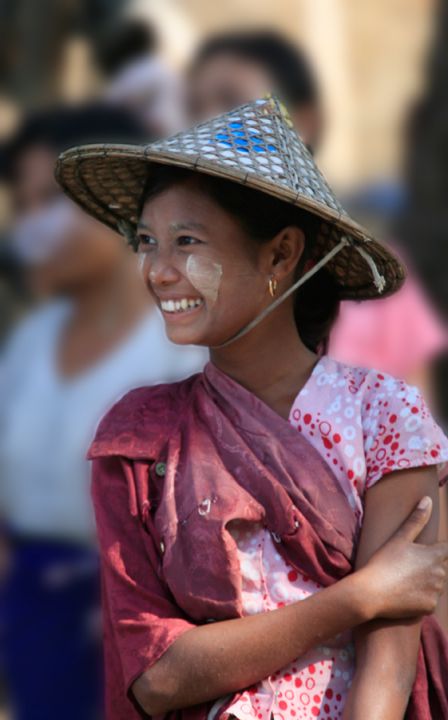 фото девочка из рыбацкого посёлка. (2) - мьянма 2012