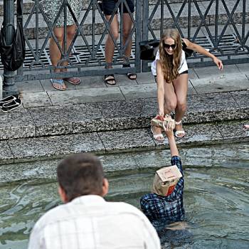 фото свободная касса! макаква, теперь и для водолазов!