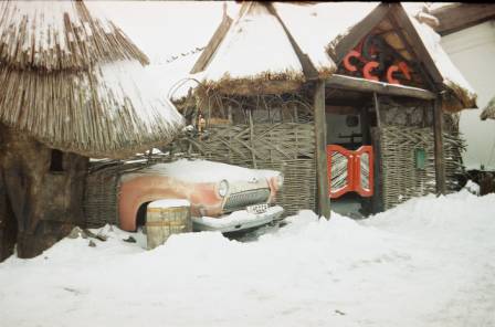 фотография приехали. следующая остановка - коммунизм.
